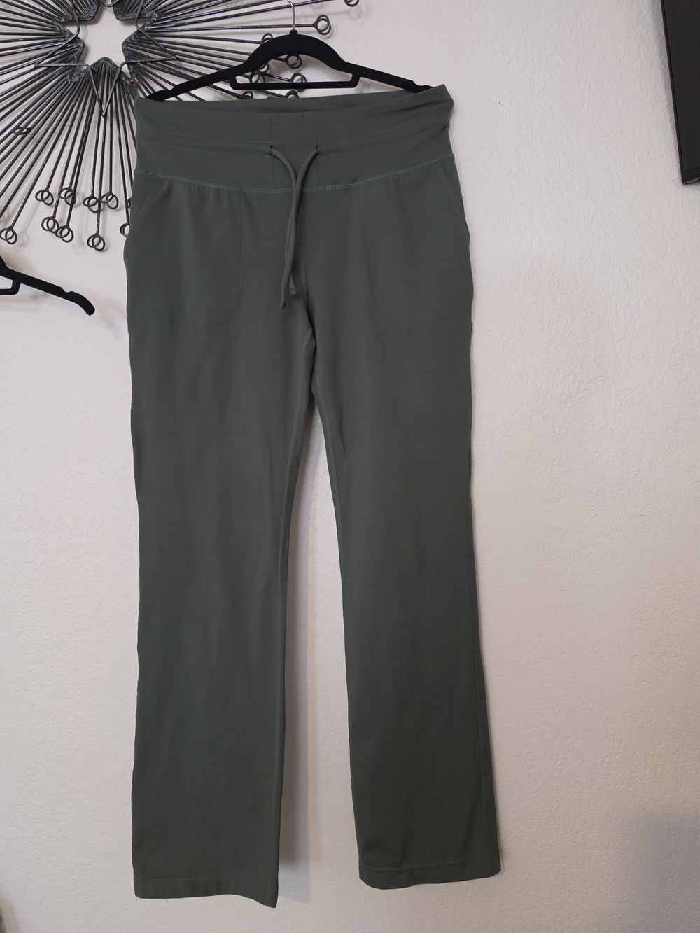 Mondetta Olive Straight-Leg Drawstring Leggings